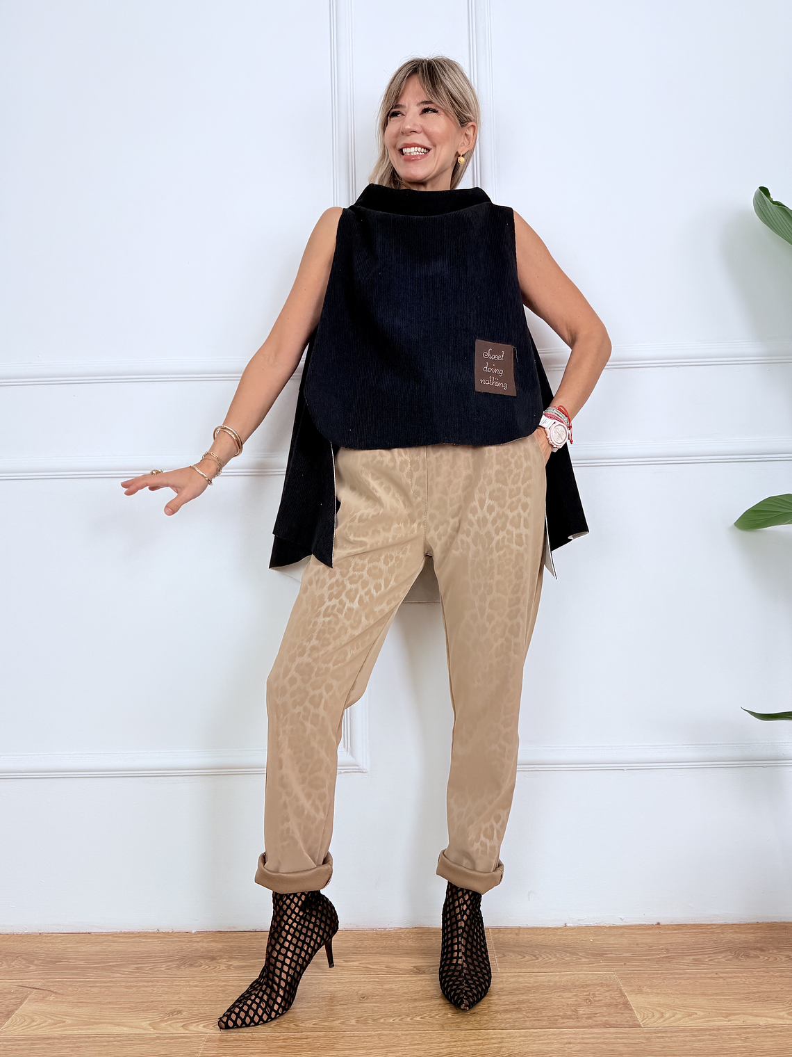 Mannequin Mischief Vest A7848 Black 1