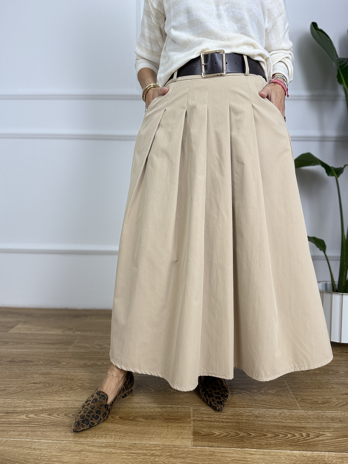 Bold Theory Skirt 12773 Beige 2