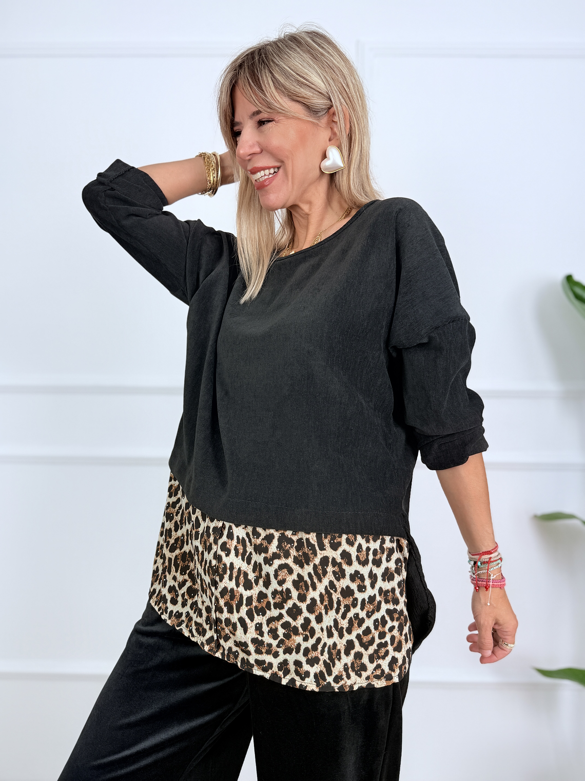 Wild Grace Sweater 59100 Black 2