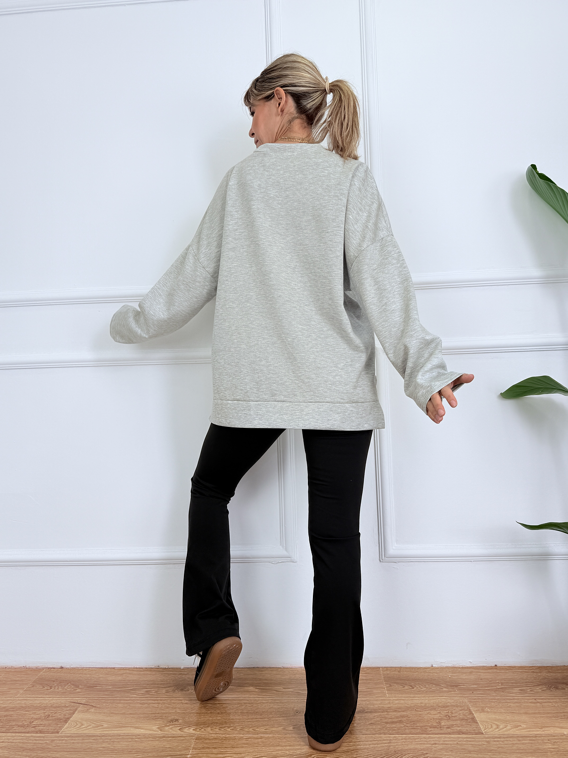 Beverly Sweatshirt 16034 Gray 4