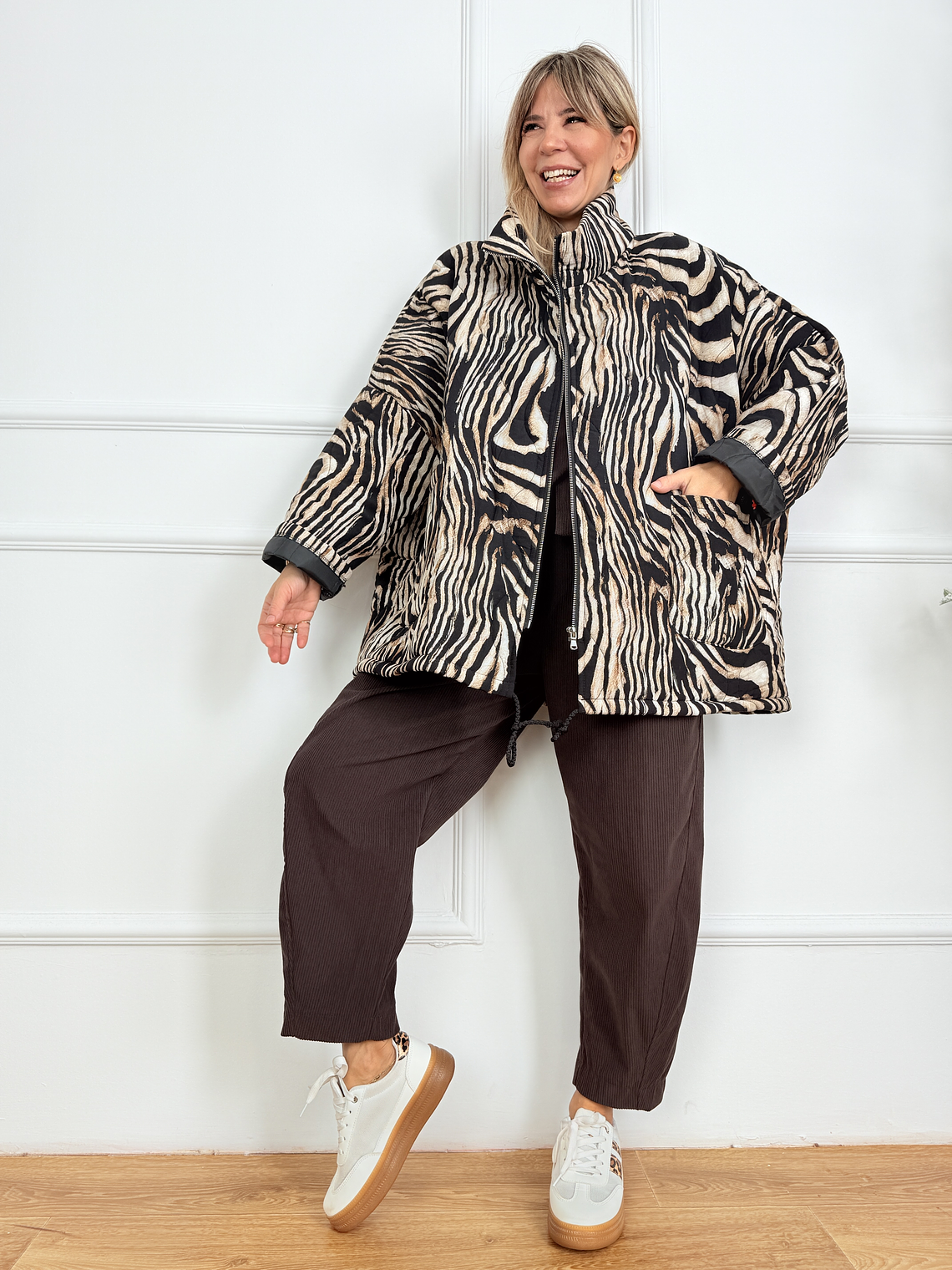 25575 Sloanne Jacket Animal 1