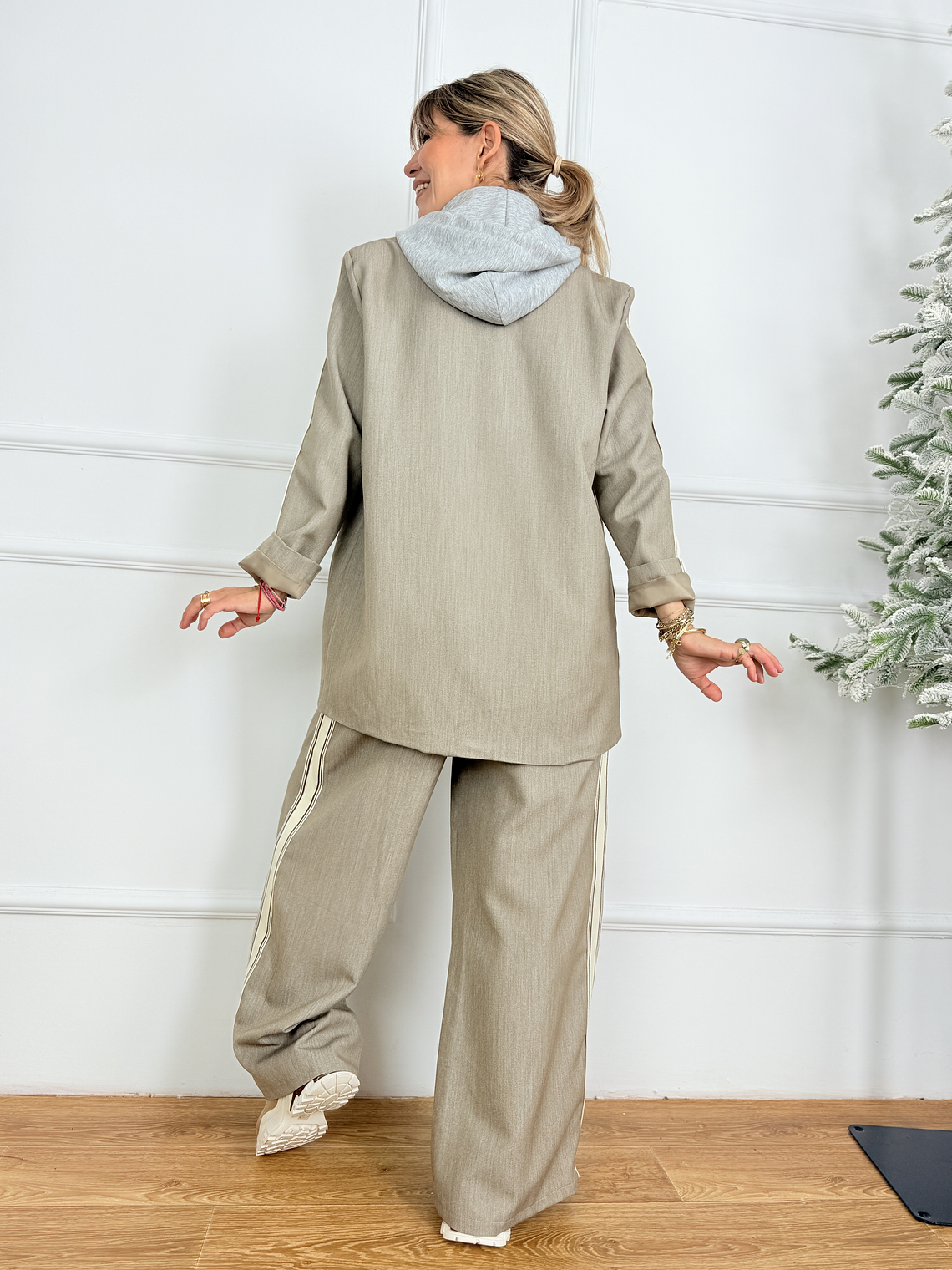 Maku Suit 13095 Pourou 4