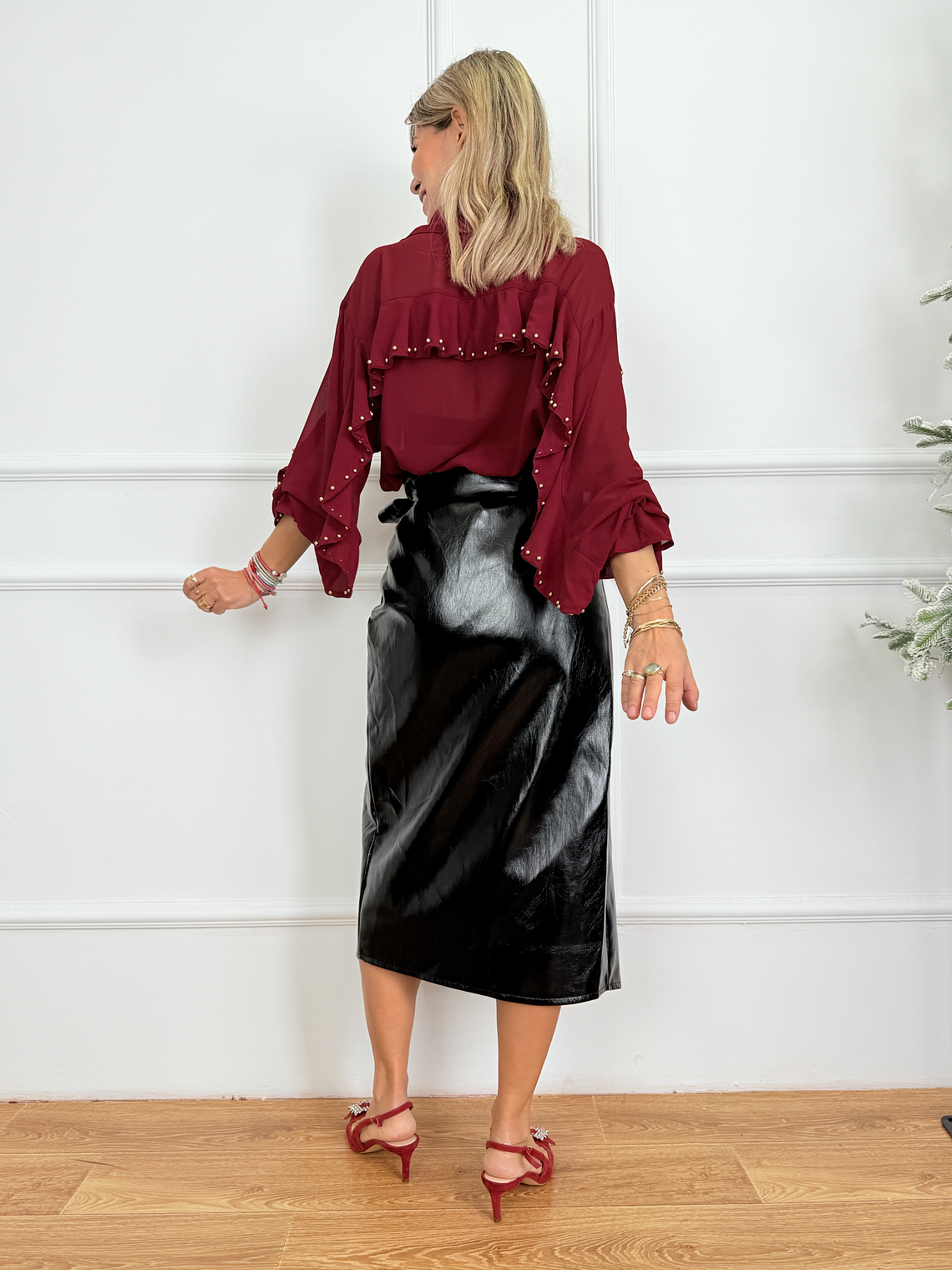 Verdant Shirt  H11592 Ruby Red 4