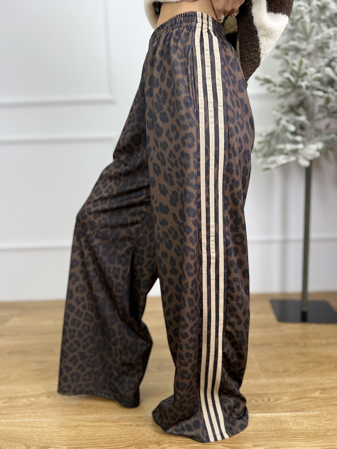 Yona Pants Leo Cream 6865 4