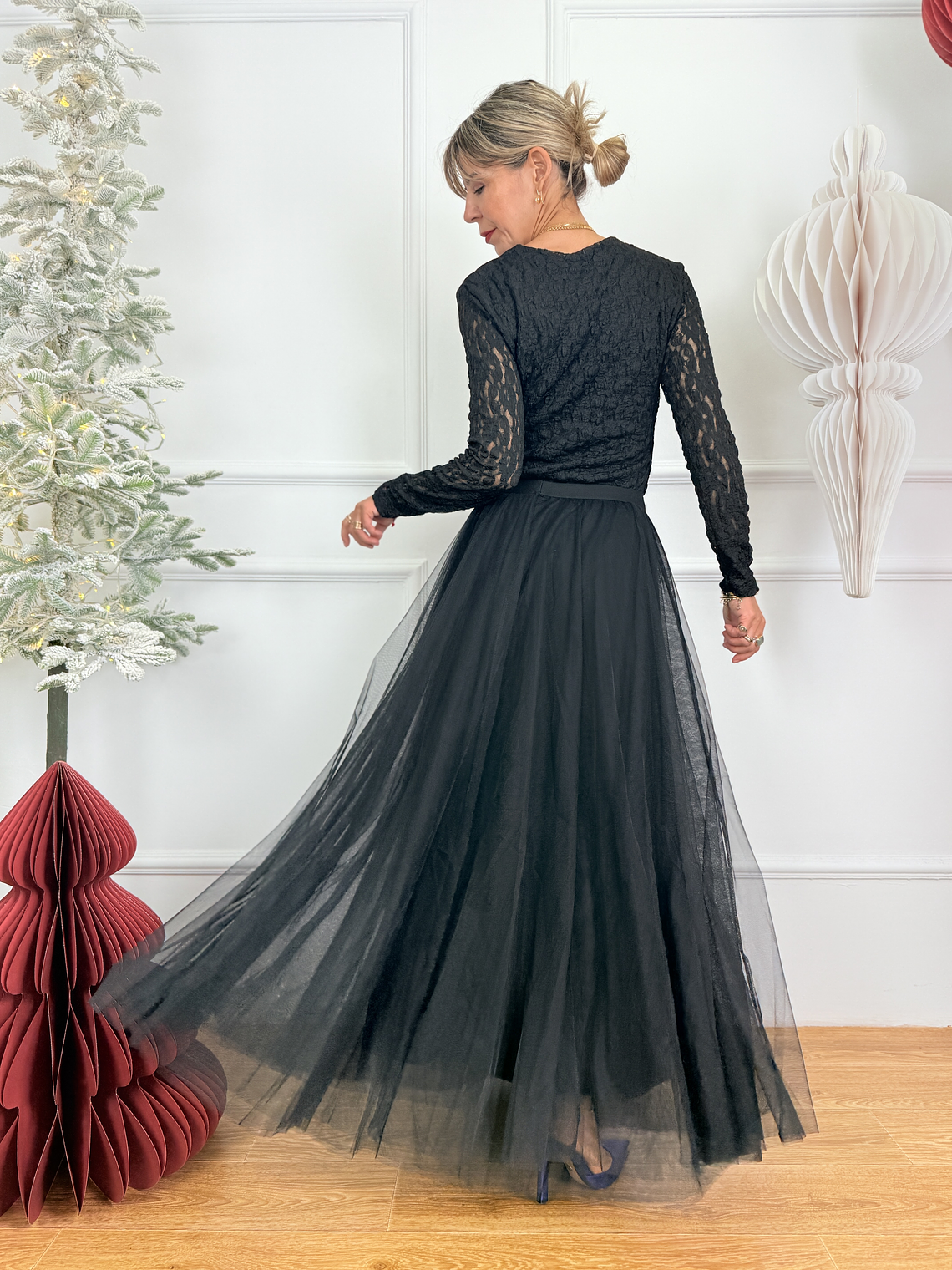 Winnie Skirt H020 Black 3