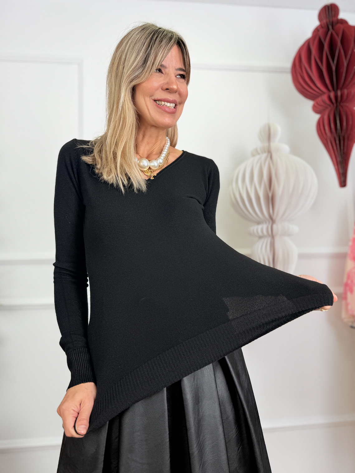 Sana Sweater ZS5111 Black 1