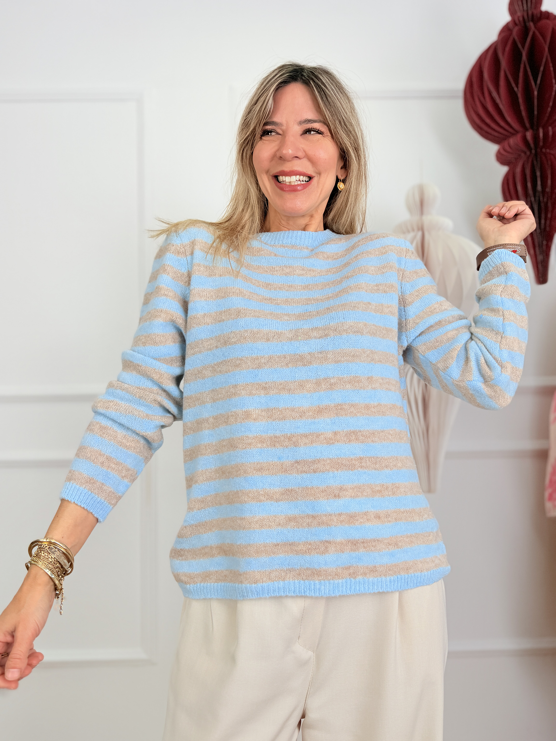 Cheshire Sweater 1002 Pourou/ Cyan 1