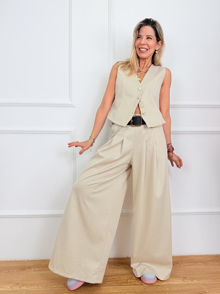 Essential suit 3011 Ivory 2