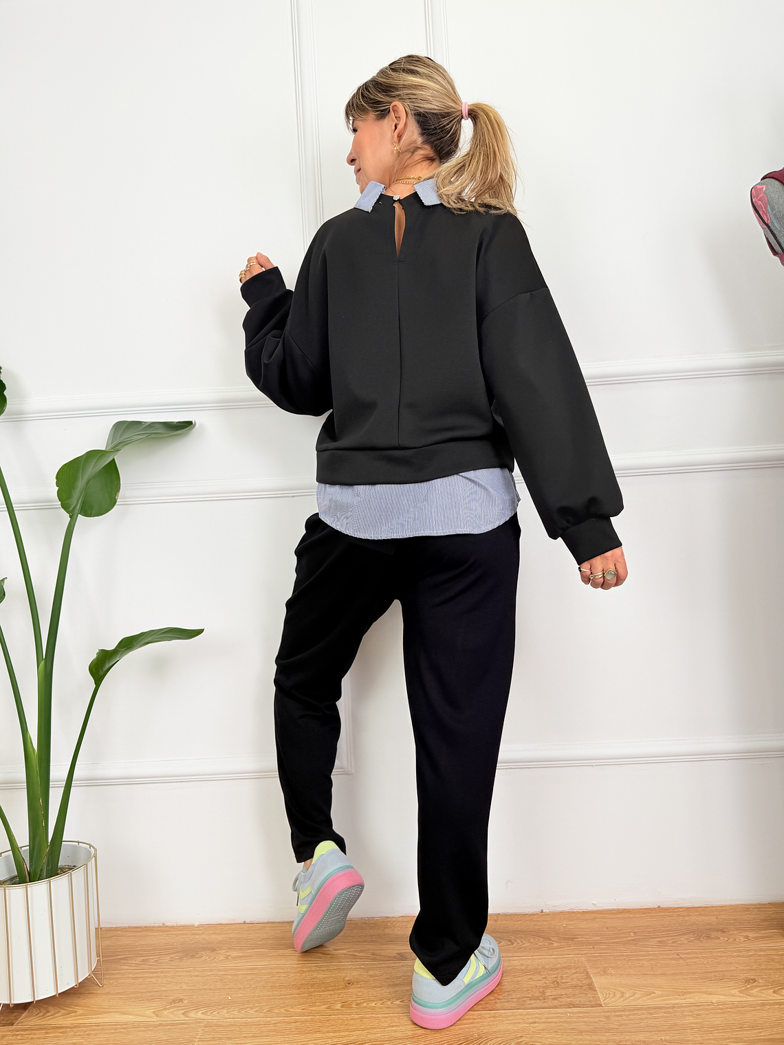 Pnoi  Set 17888 Black  2