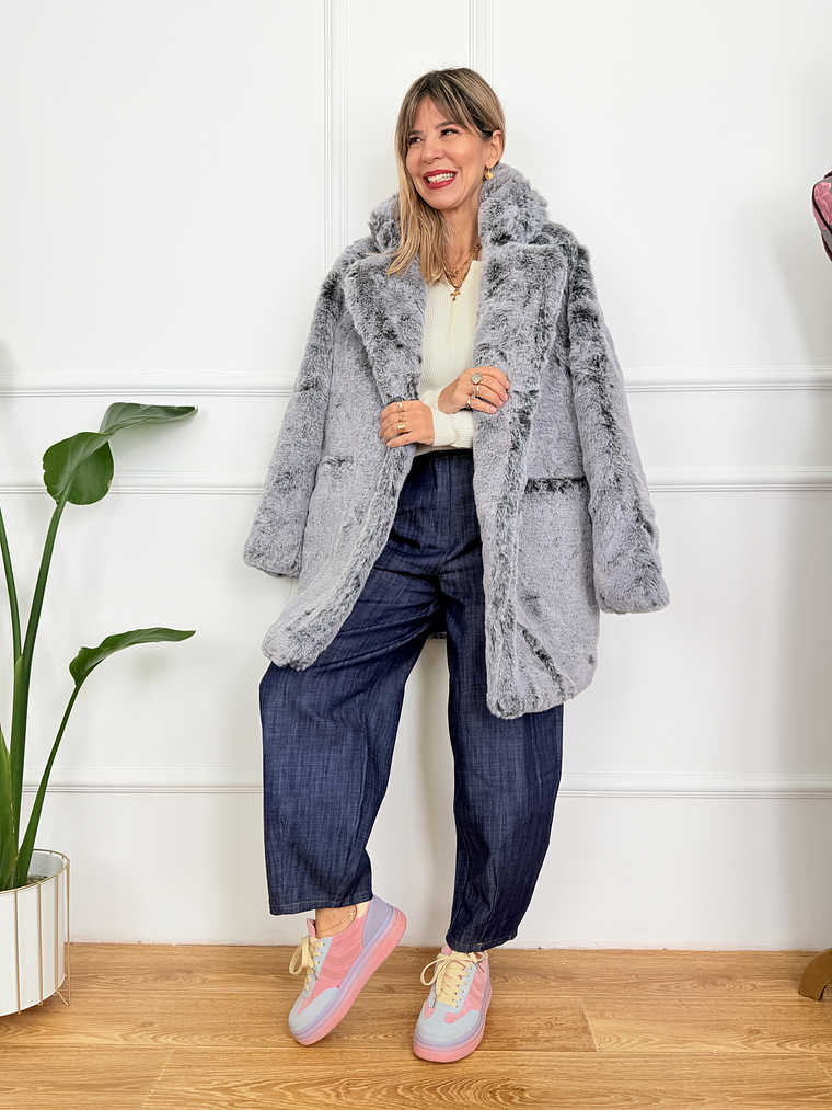 WNTR Fur 1993 Wolf 2