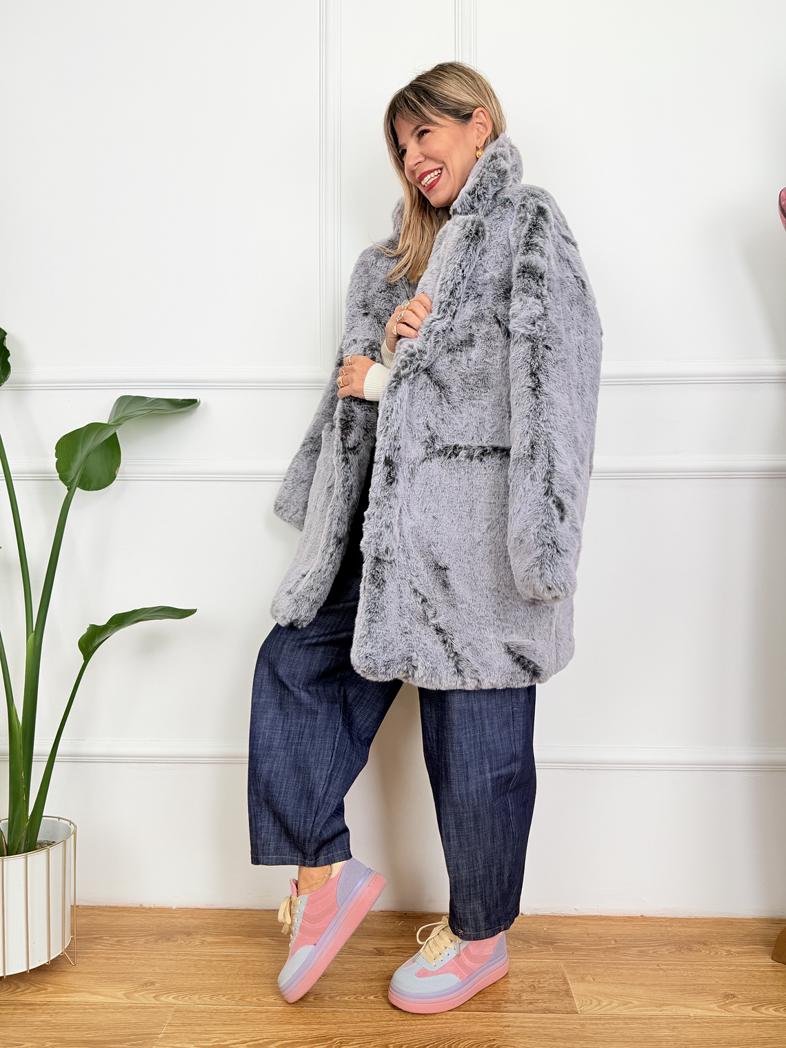 WNTR Fur 1993 Wolf 4