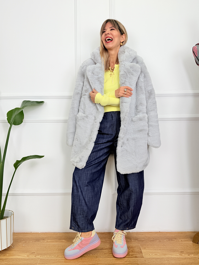 WNTR Fur 1993 Ice Grey  3