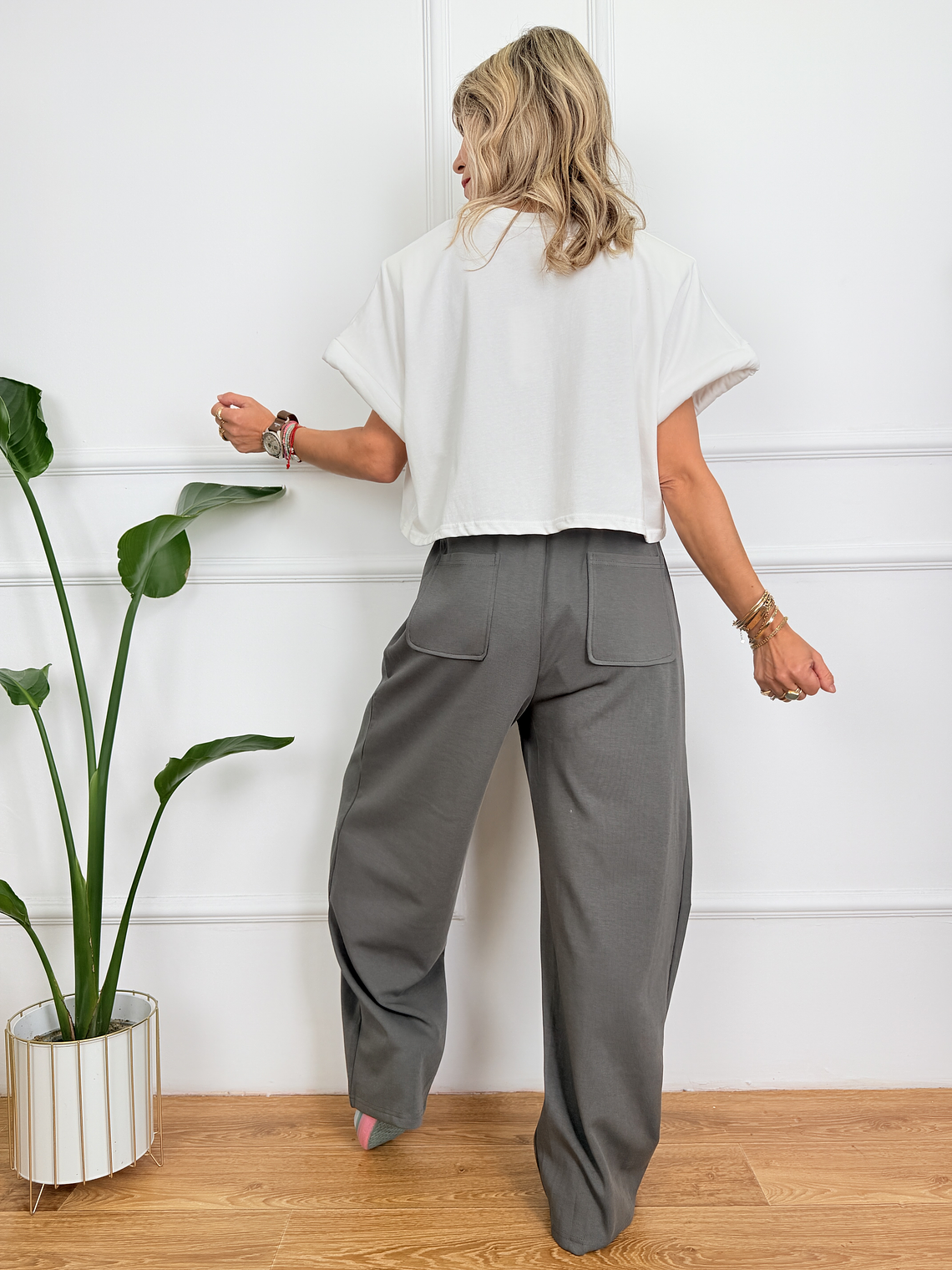 H12811 Crop T-Shirt White  4