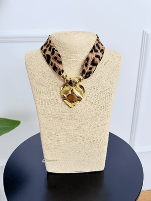 Ηeart Leo necklace  