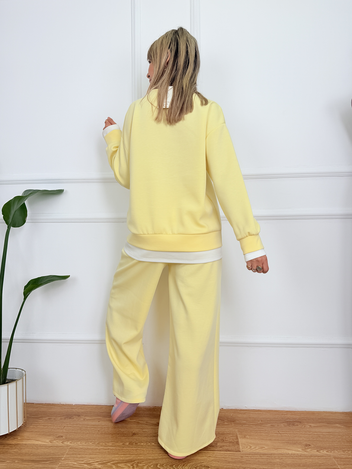 Golden Hour Set 25593 Yellow 2