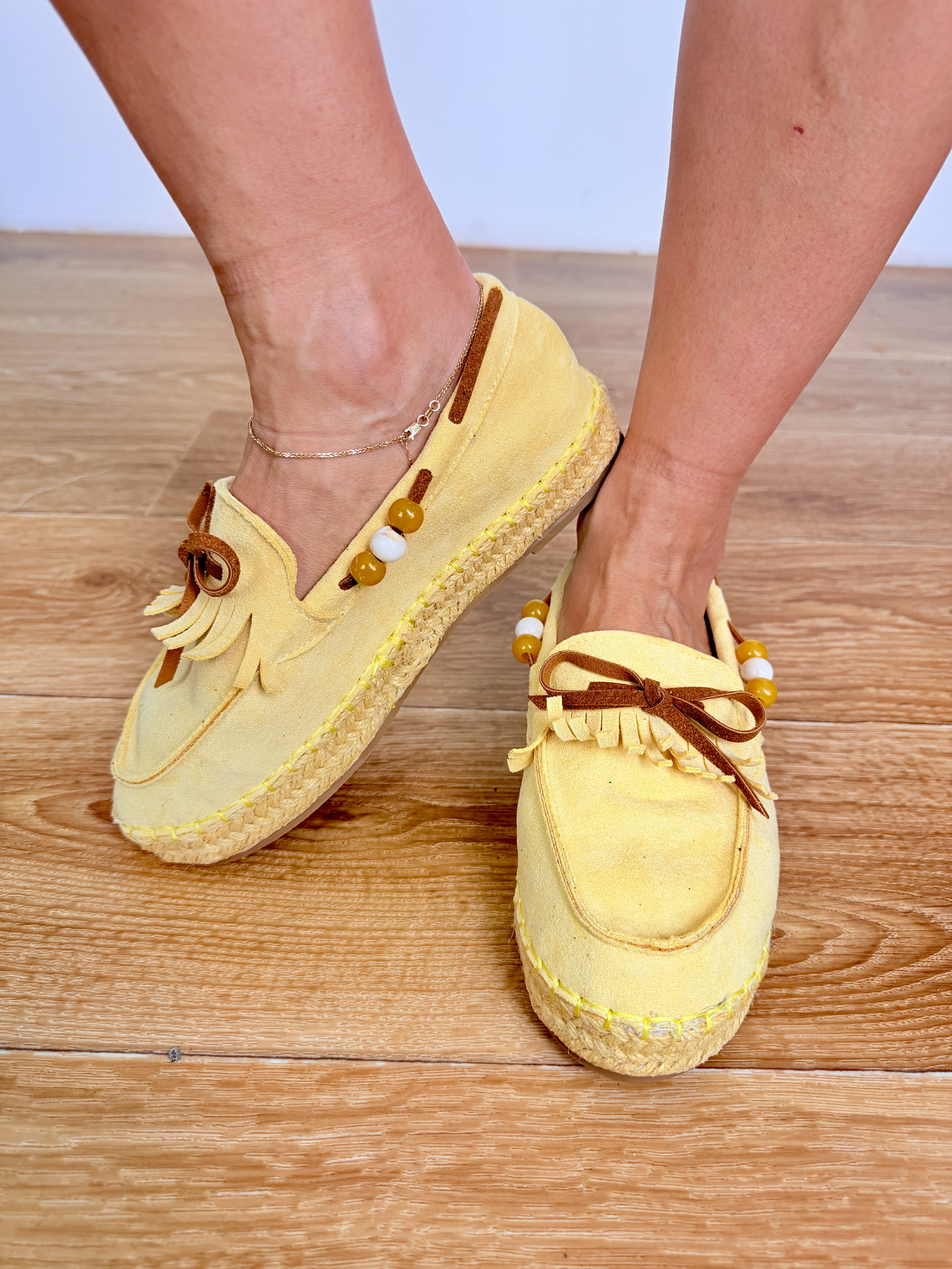 Slip-ons 6028 Yellow 1