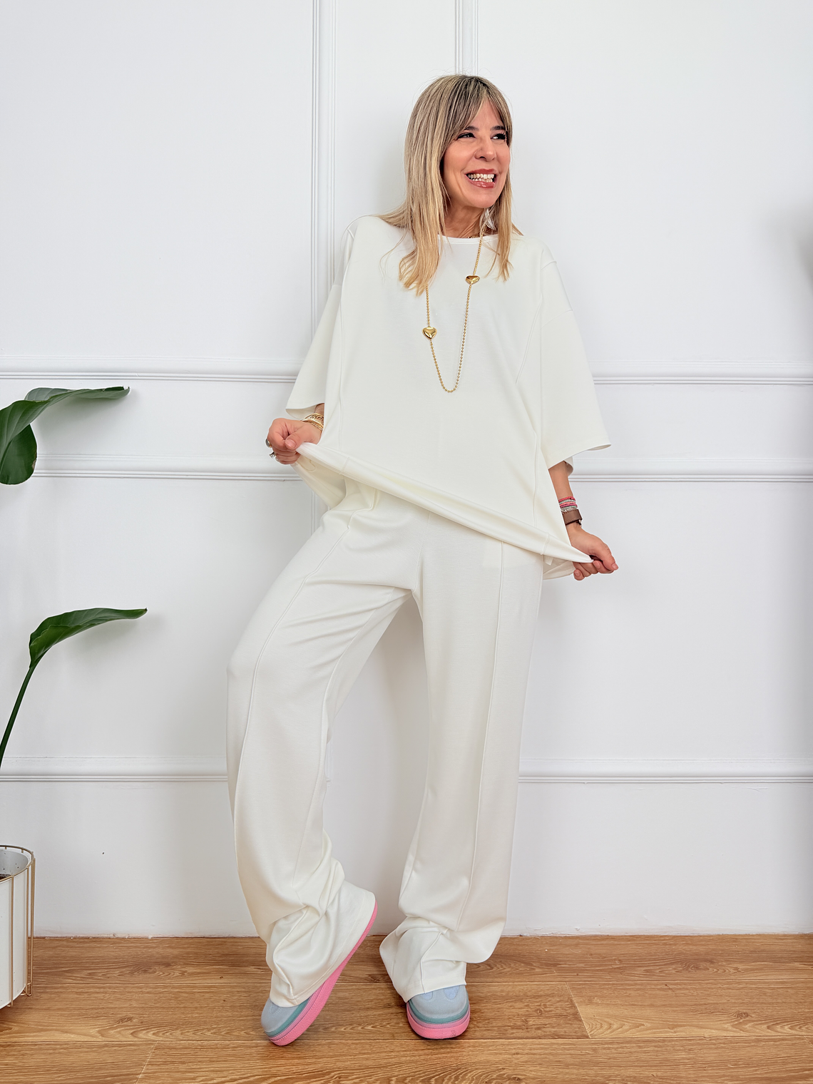 Set Curve Society 4432 Ivory  1