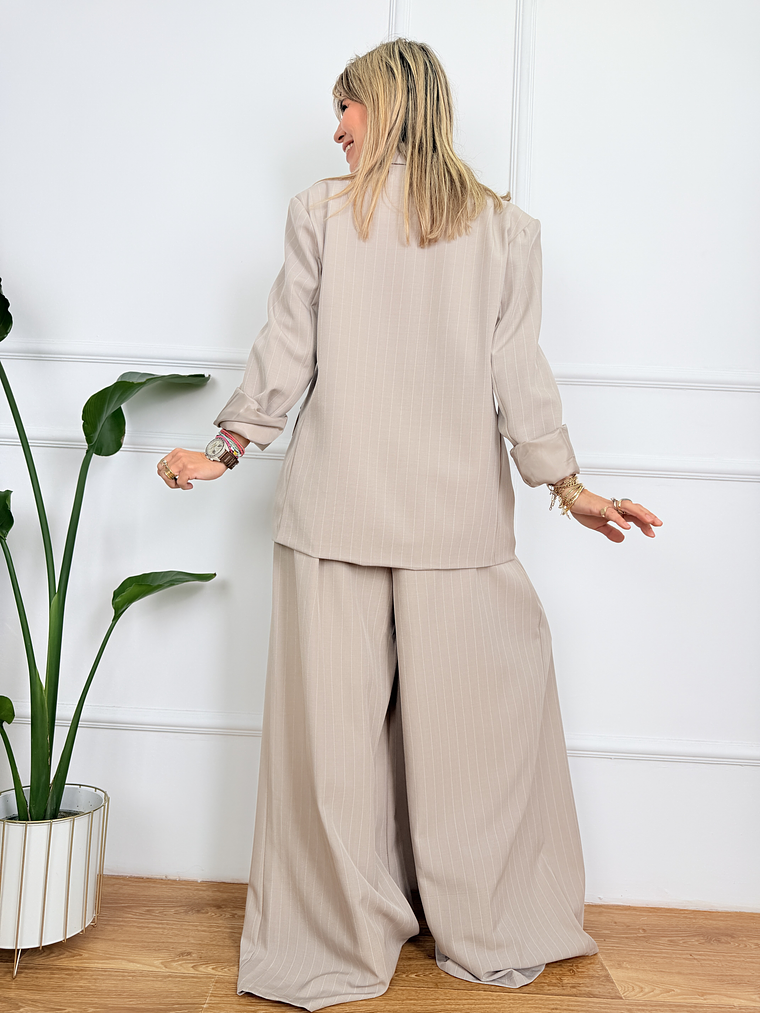 Soti's Suit 88330 Pourou  3