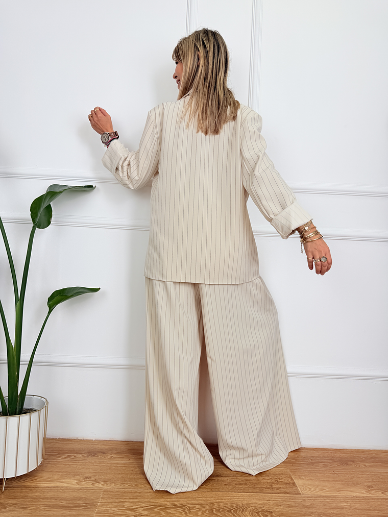 Soti's Suit 88330 Ivory 3