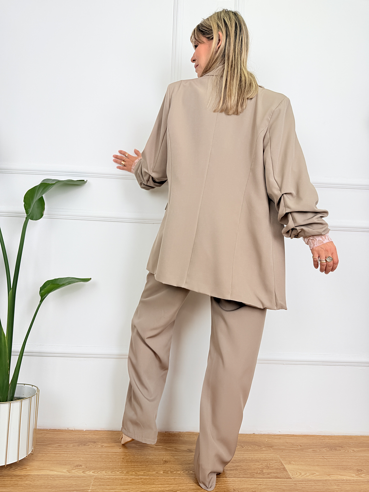 Glowria Suit 85705 Pourou  3