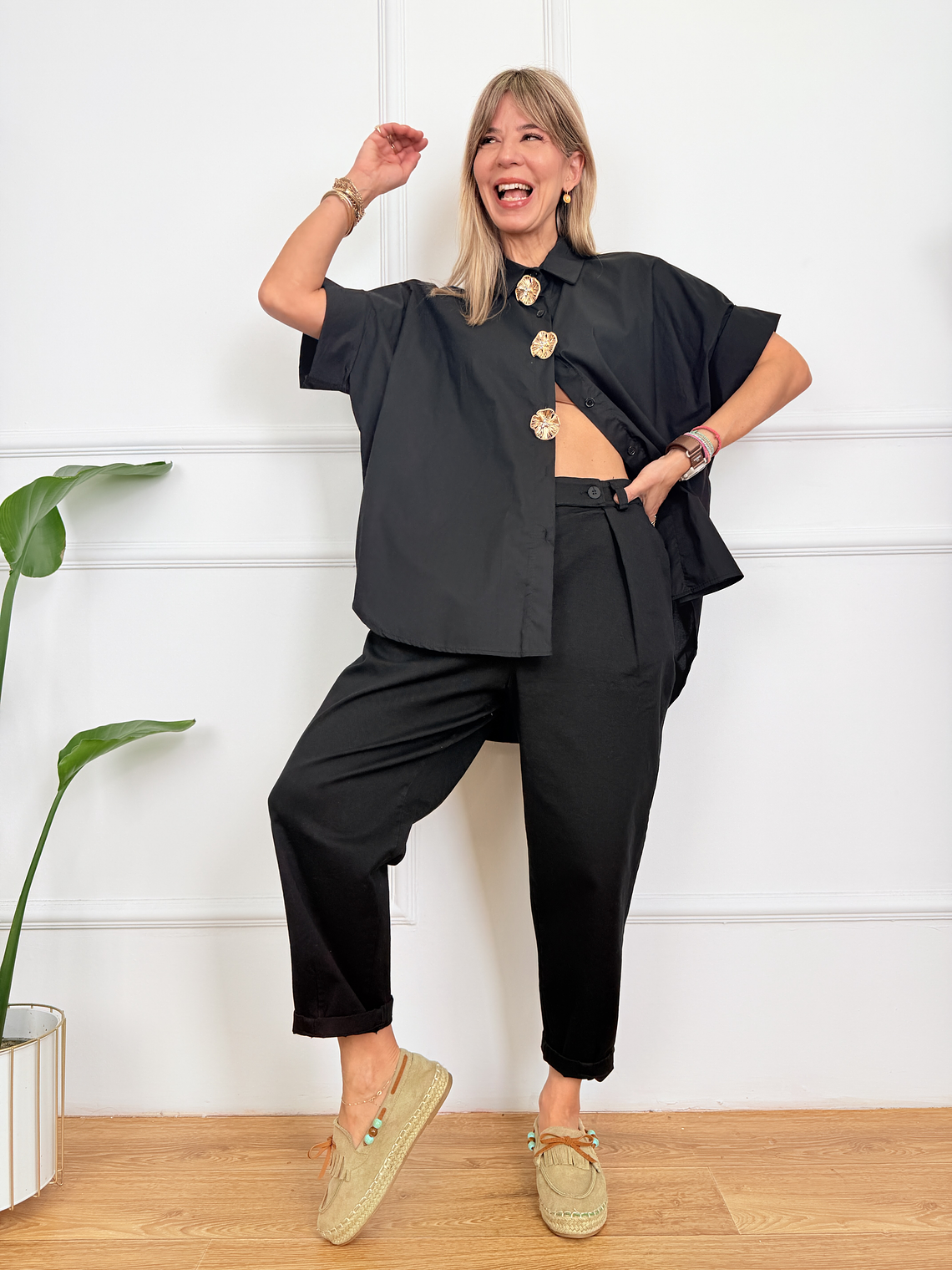 Calla Lily Shirt 15013 Black  3