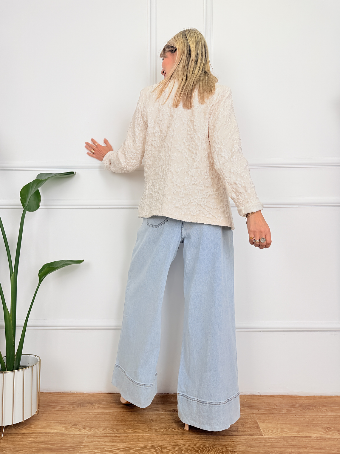 The Mirabella Blazer 5731 Ivory 5