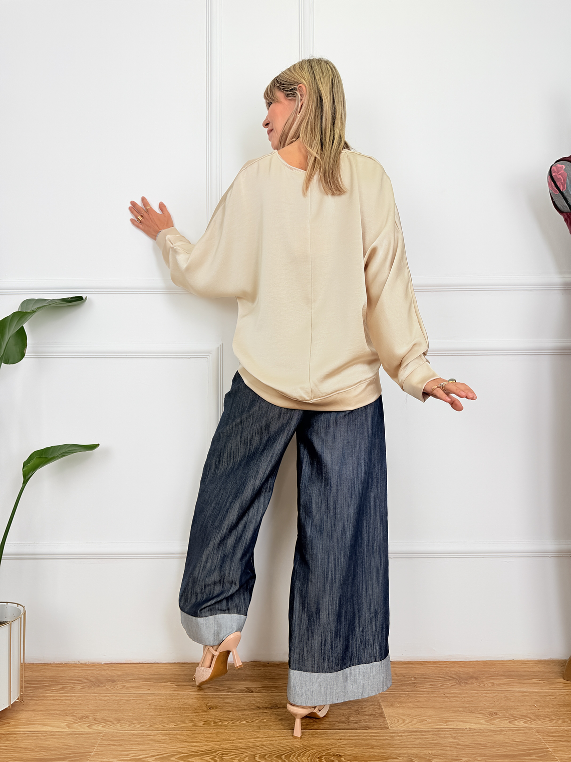 Clara Whisper Blouse 5765 Beige 4