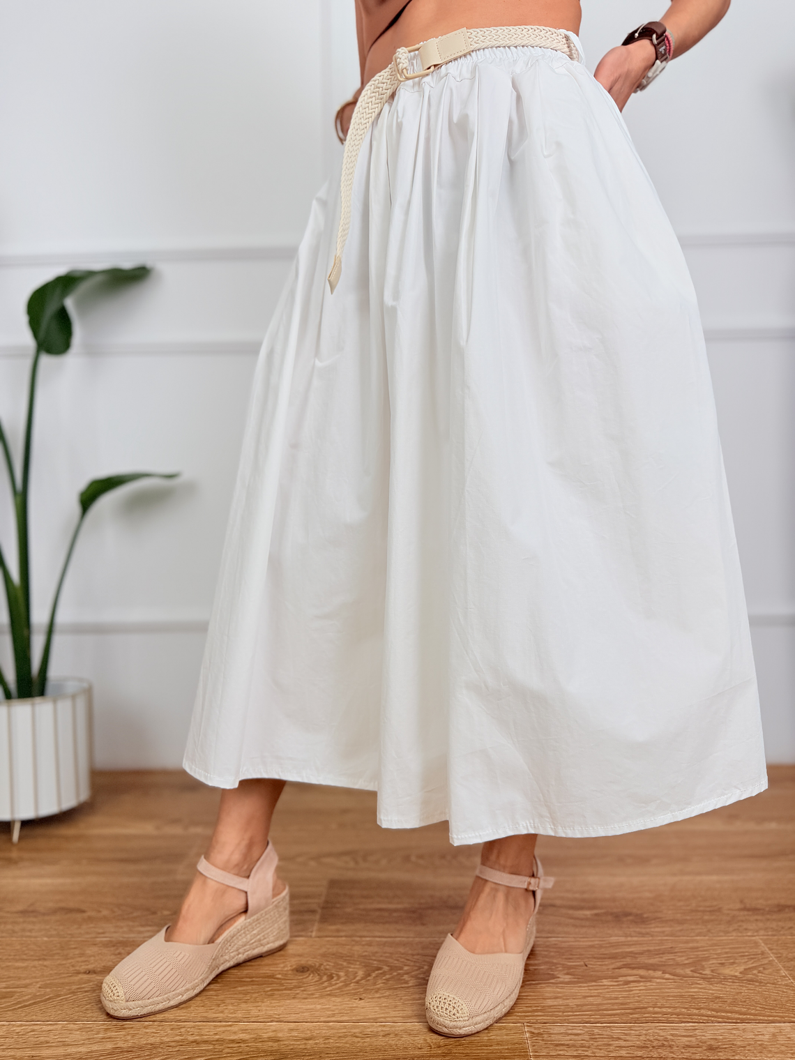 Luvéra Skirt 50474 White  4