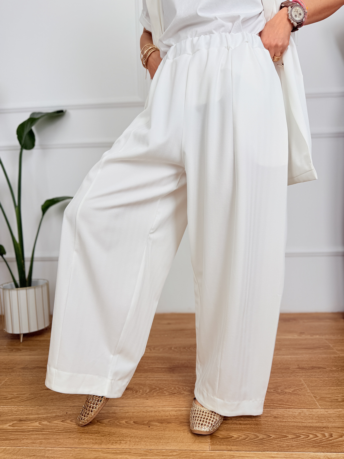 Chroma Suit 51929 White  5