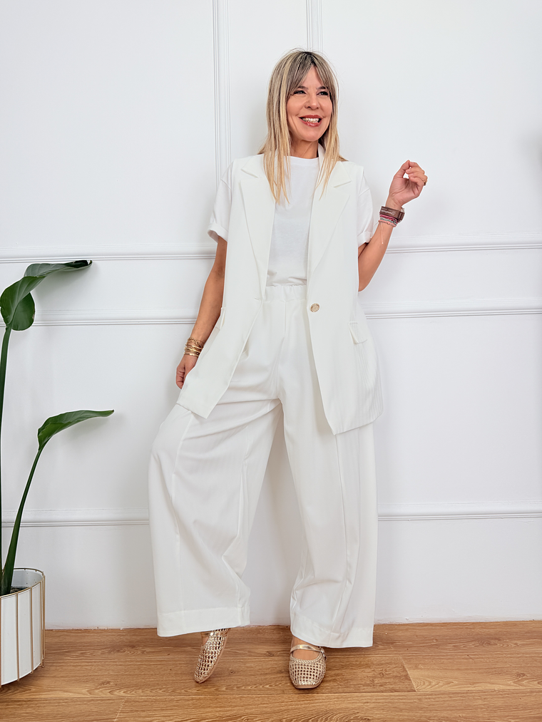 Chroma Suit 51929 White  1