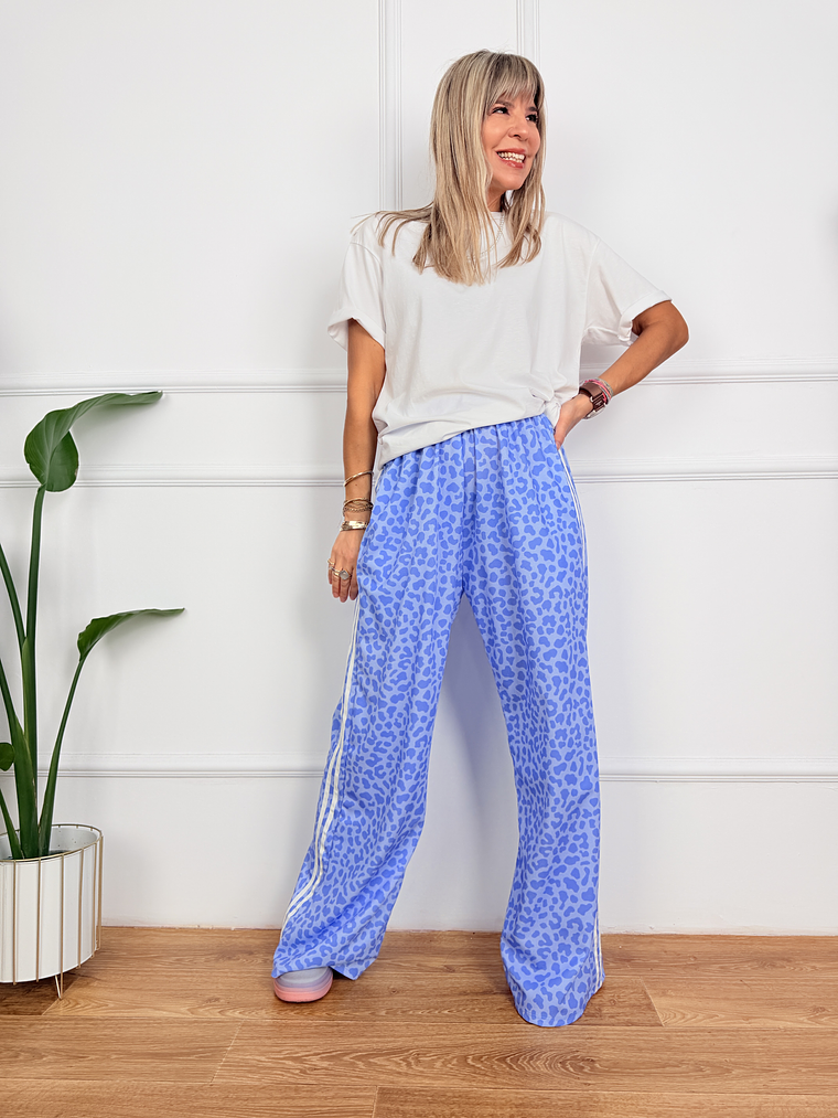 Gloss & Grind Light Blue 8632 1