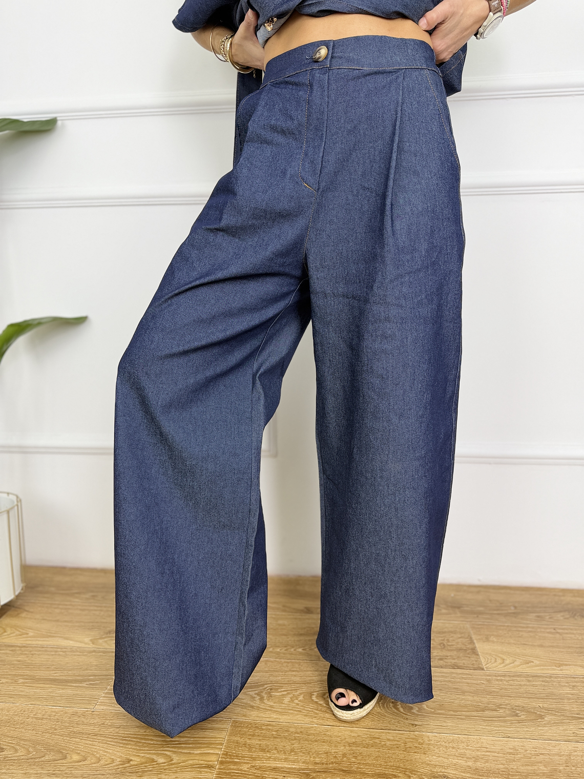 Velina Jean Suit 7160 5