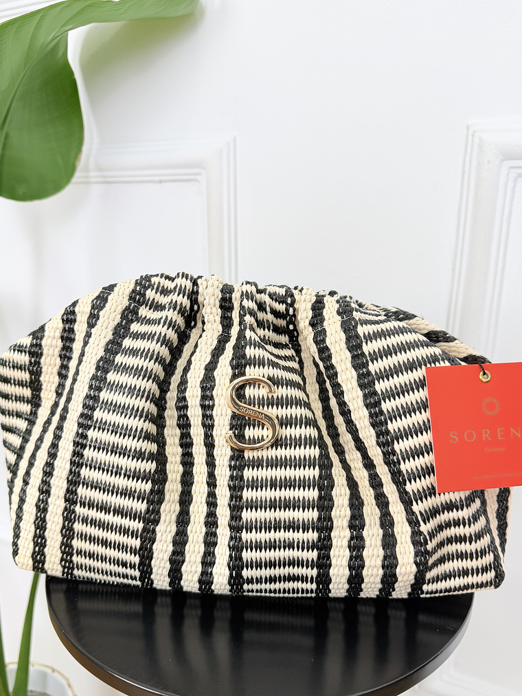 AMMOS LARGE BUCKET BAG 2