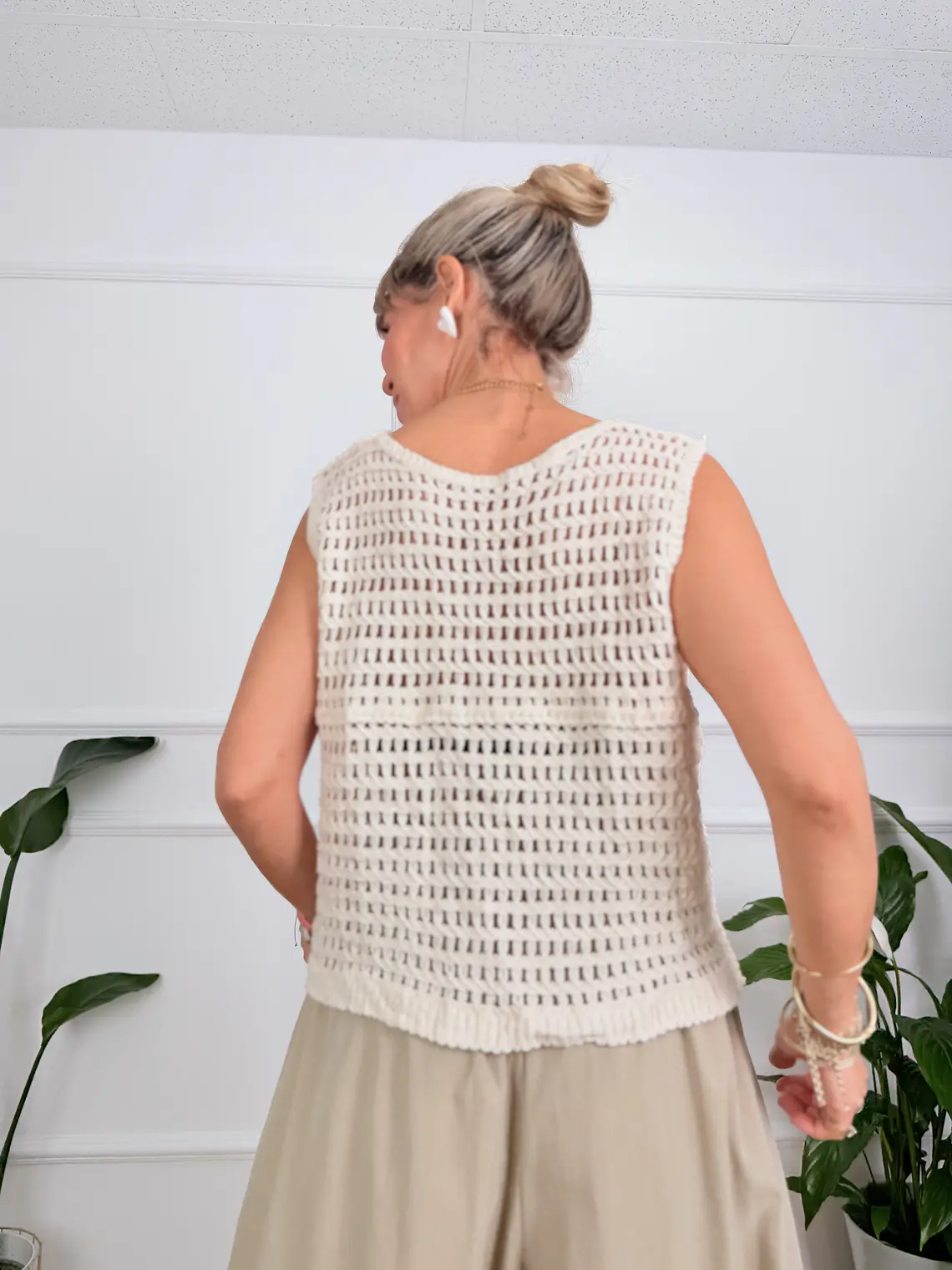 Clarissa Vest Red 677  2