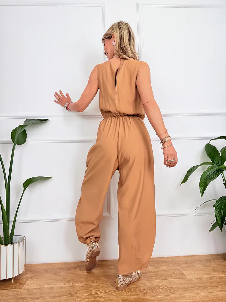 Aella Jumpsuit Camel 20726   4