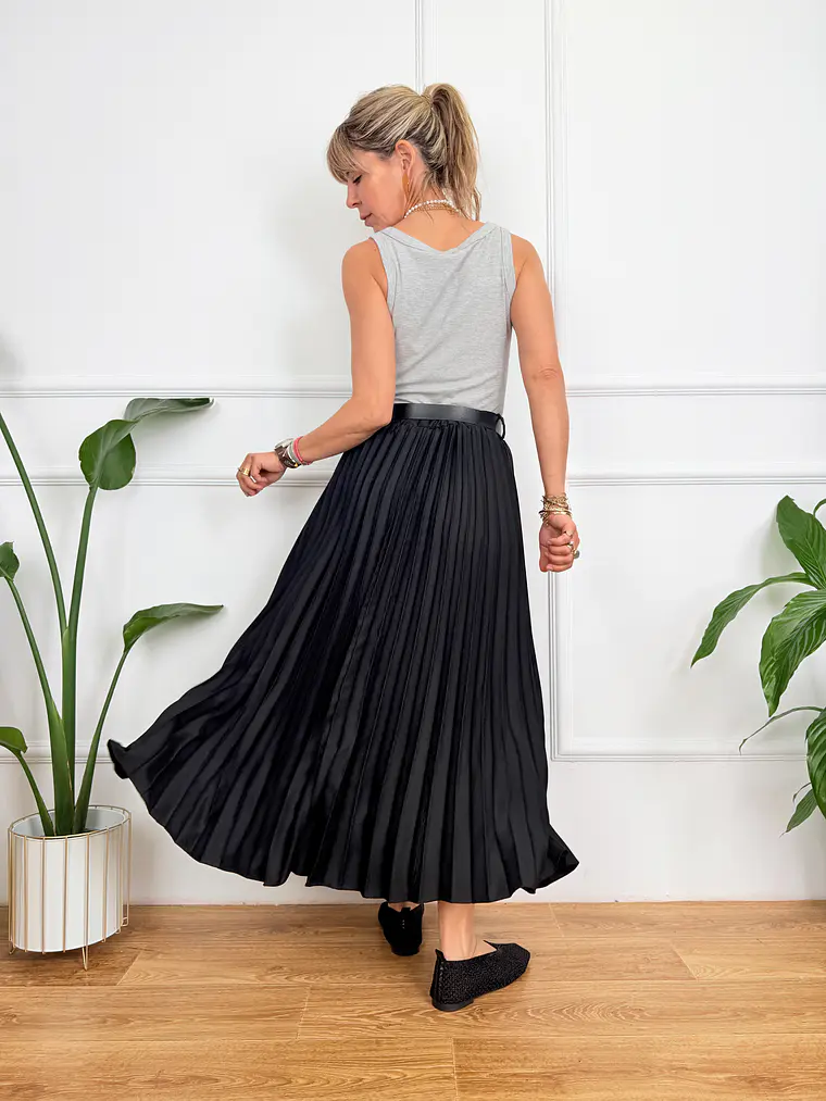 Ezelina Skirt Black 2815  3