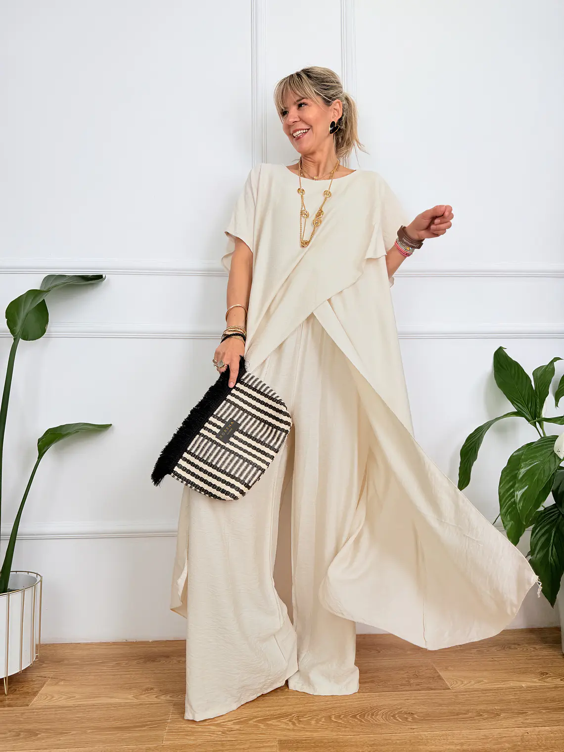 Fuchsia Set 1561 Ivory  1