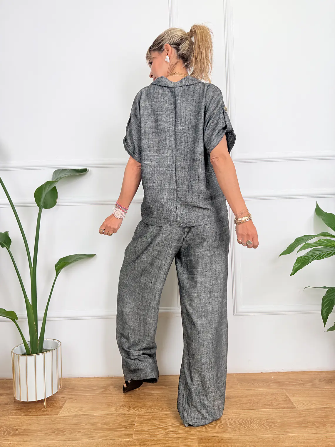 Silk Meadow Set 9529 Dark Grey  3