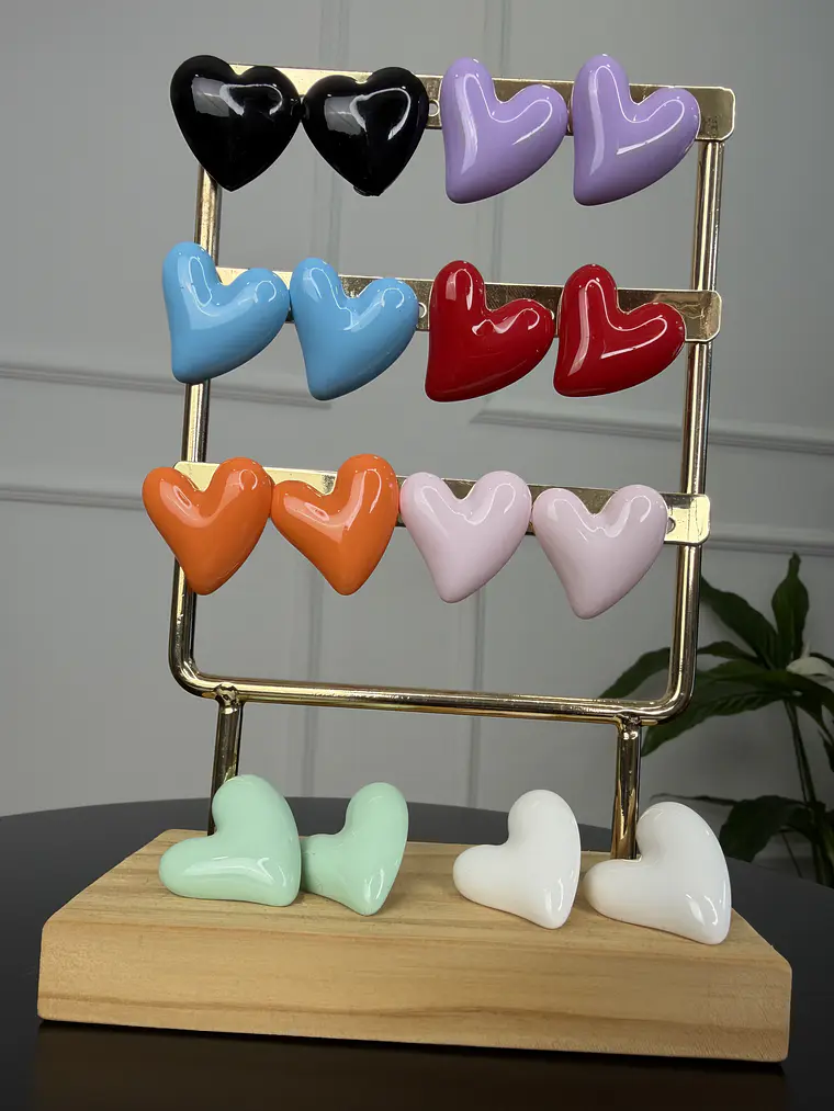Pastel Petite Corazon Earrings  2