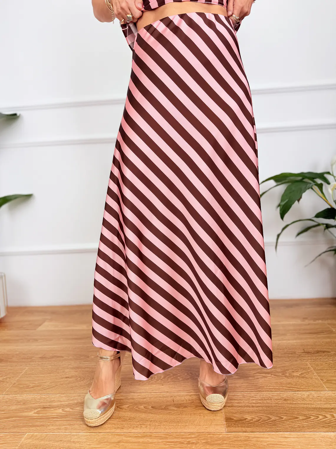 Amvrosia Set Striped Brown 9861-1   5