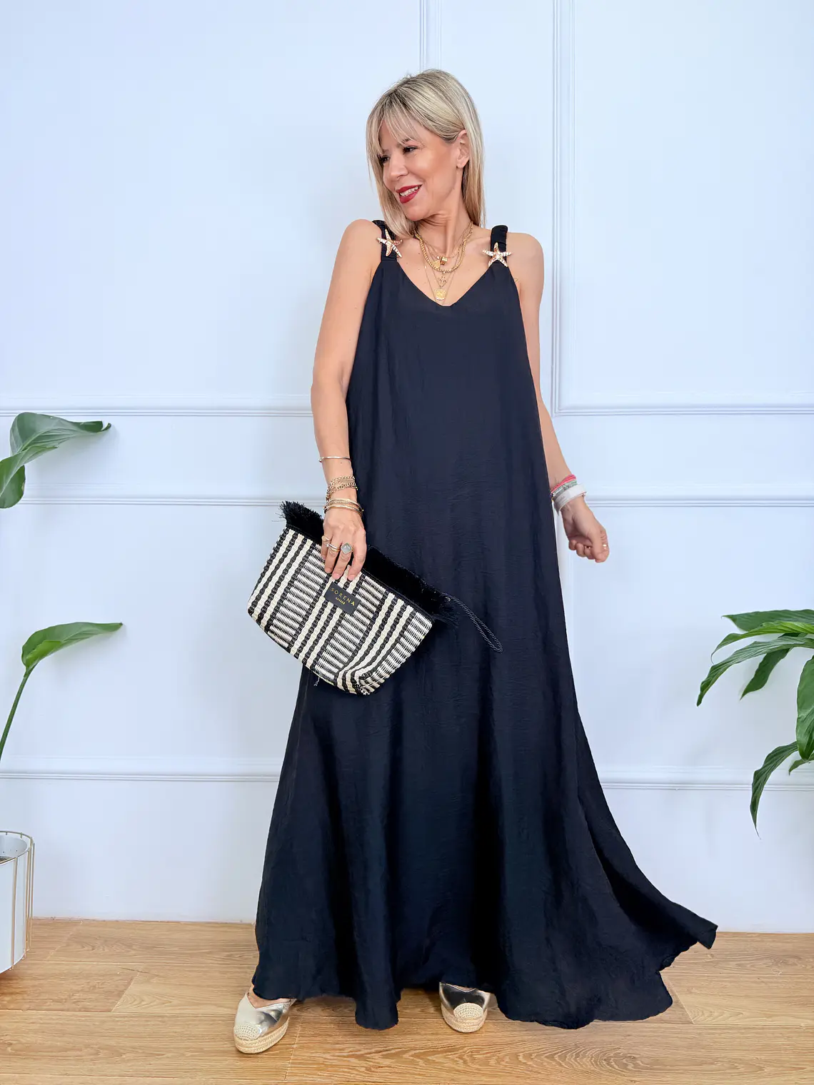 Alexia Dress Black F49298 1