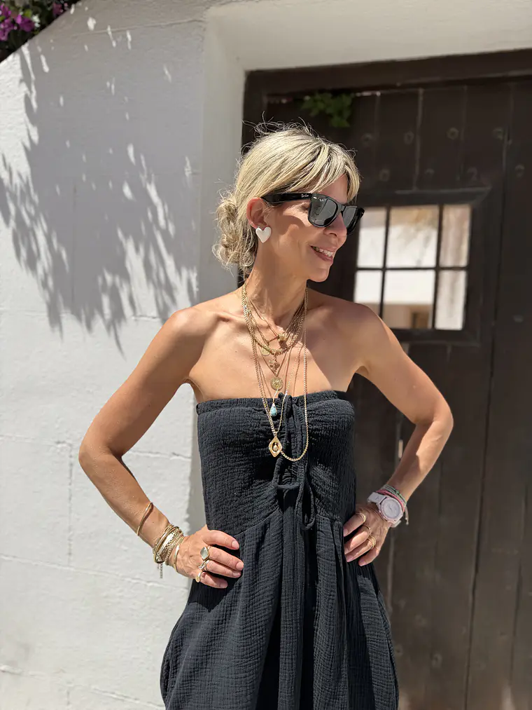Daphne Dress Black 25204  4