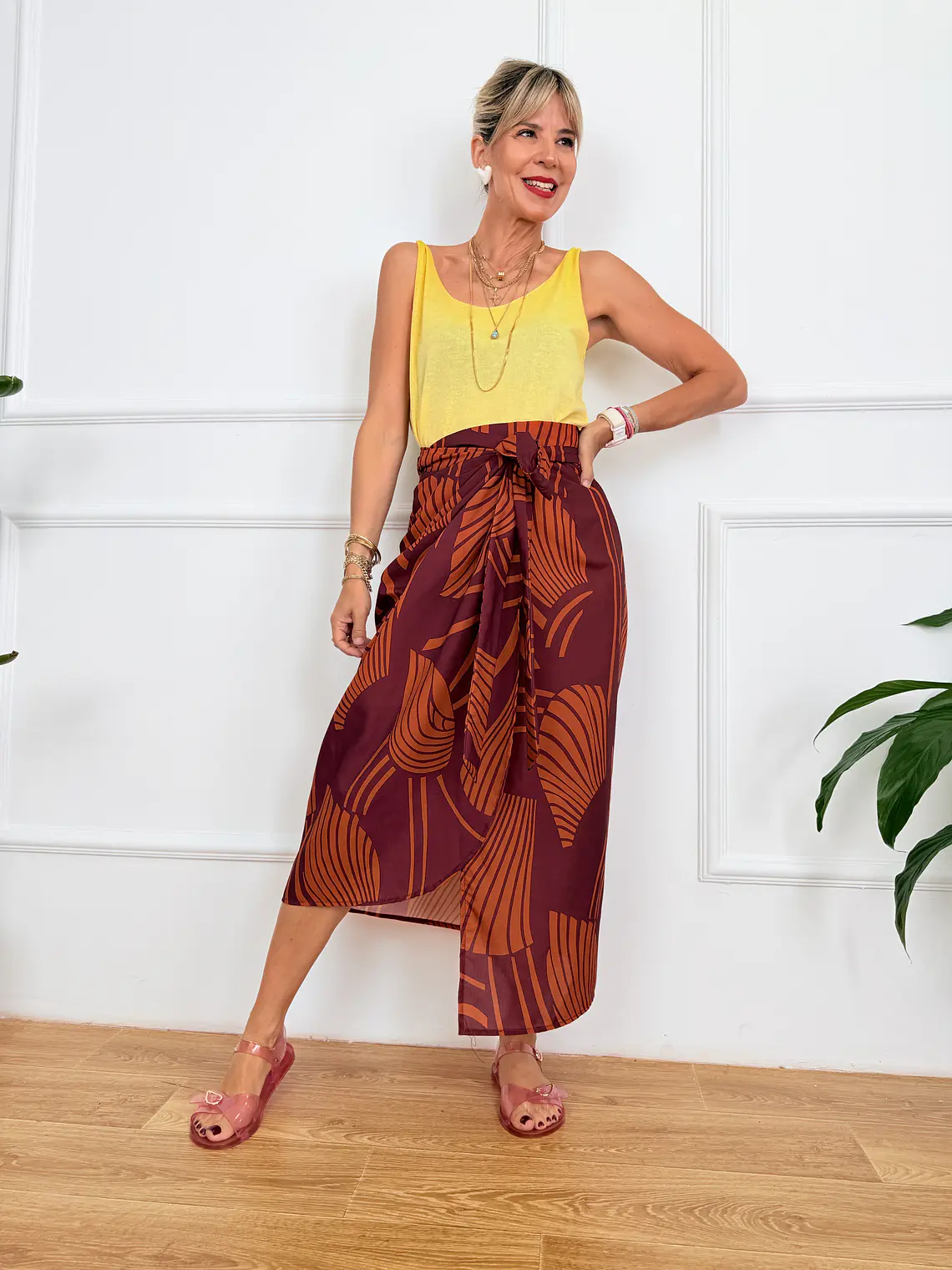 Lefkes Skirt Wine 12027  2