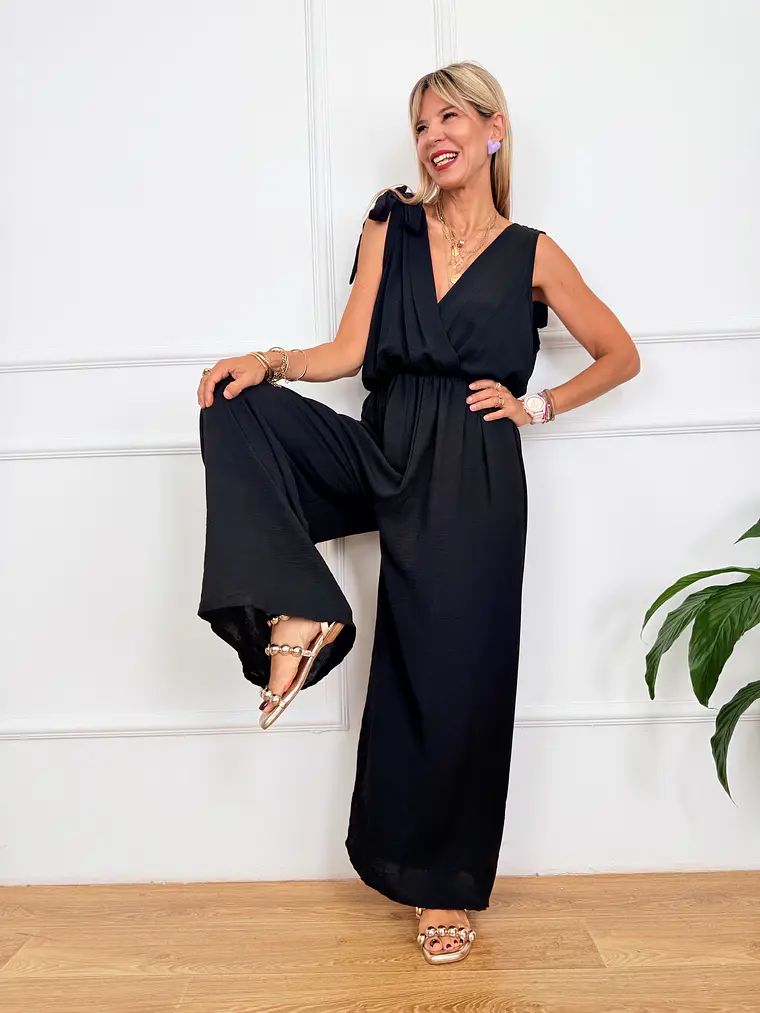 Sifnos Jumpsuit Black 81026   1