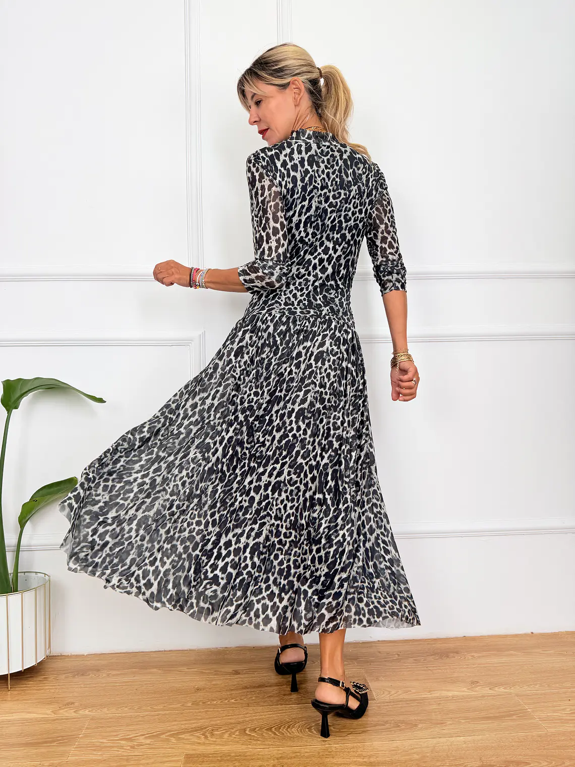 Amaretto Maxi Dress Grey  3