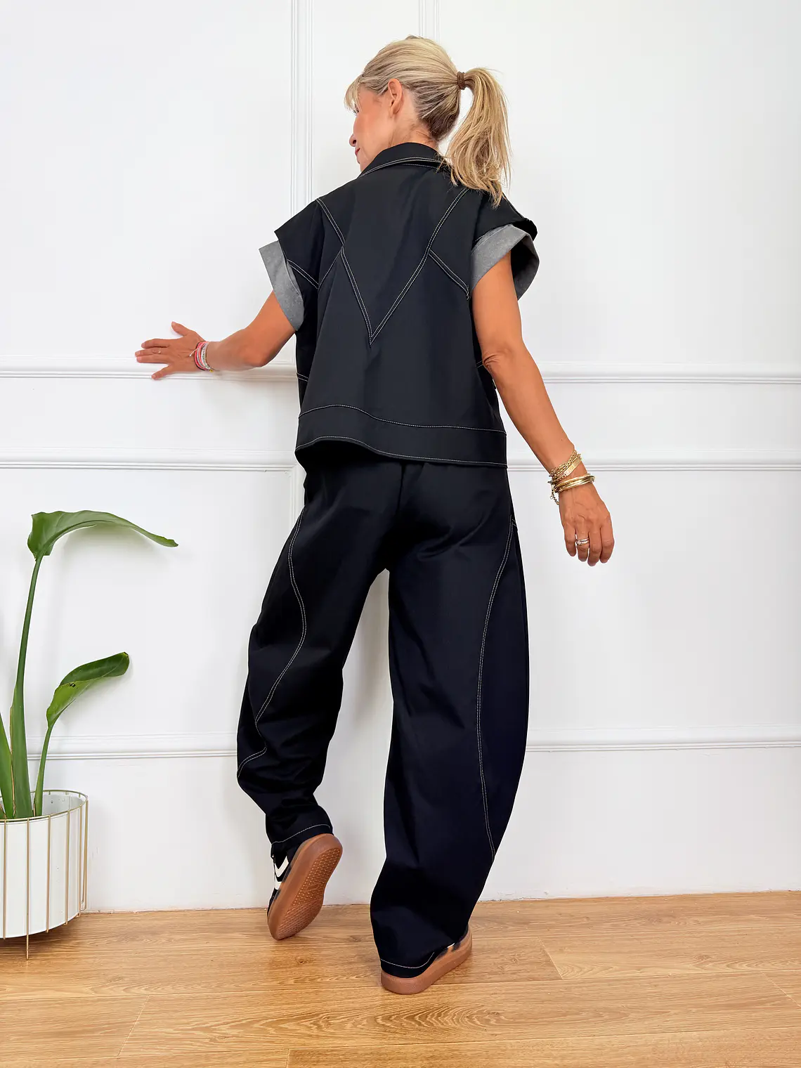 Temptation Suit Black 20255  3
