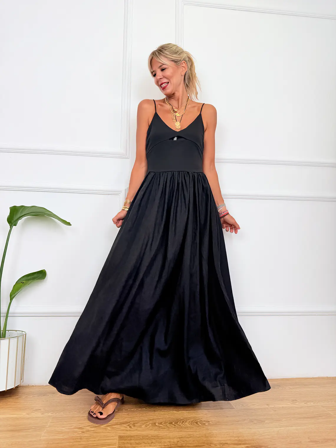 Nostalgia Maxi Dress Black 5925 2