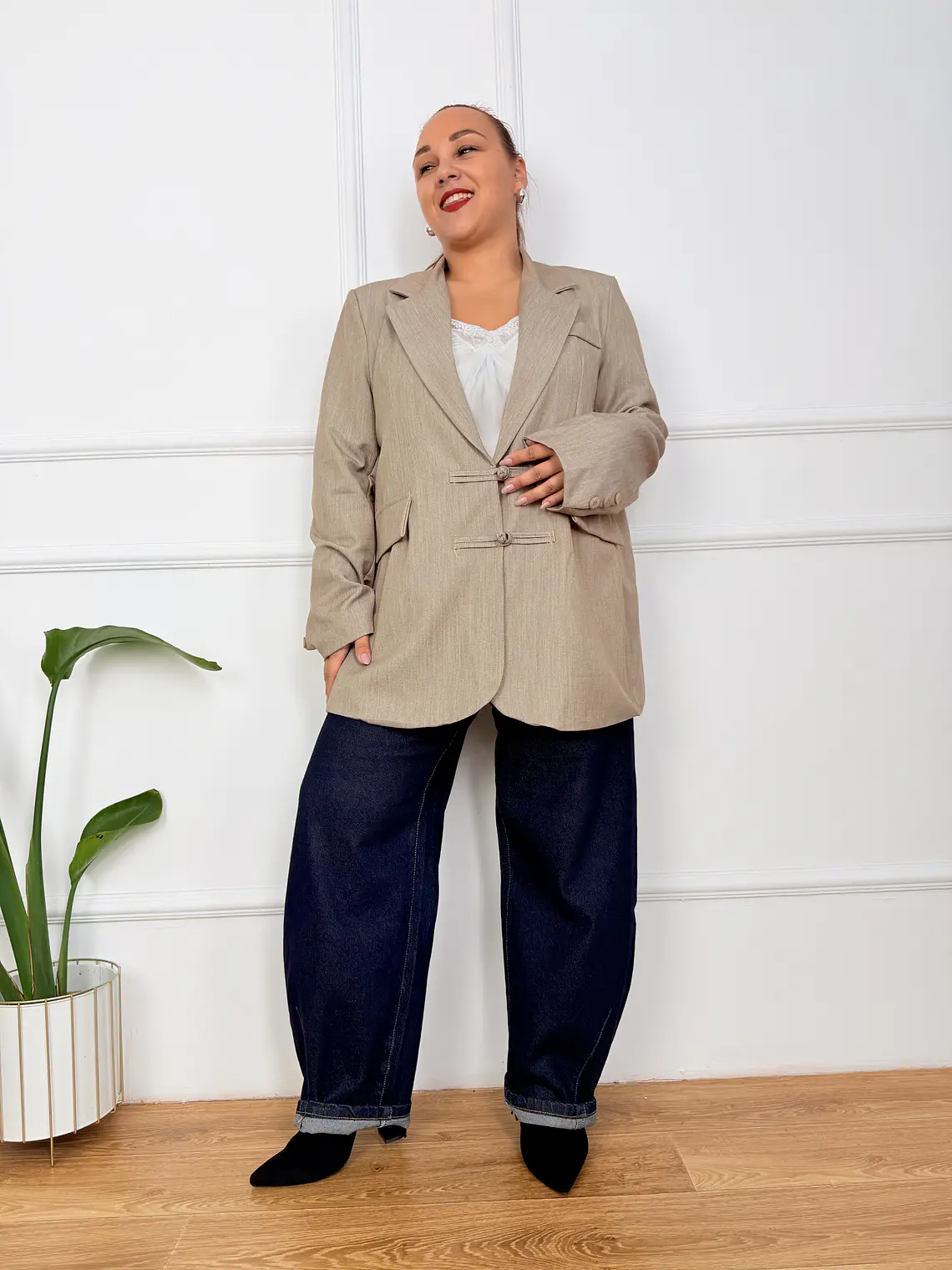 Rhea Jacket Sand 800079 3