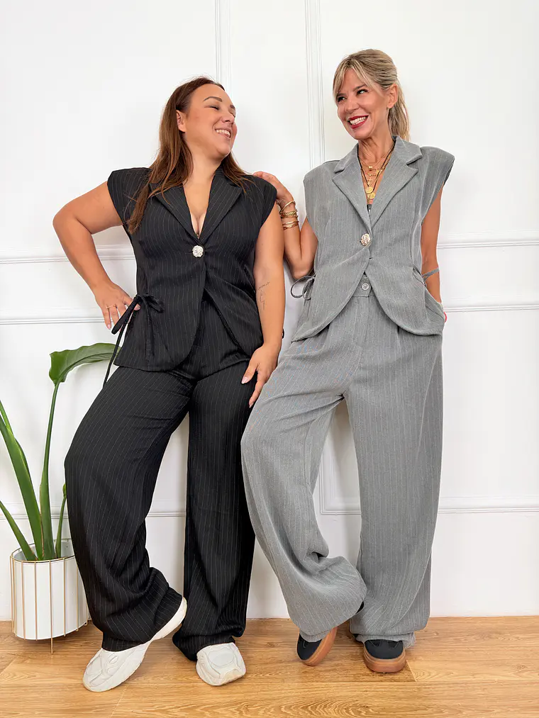 Freya Suit Black 49850 2