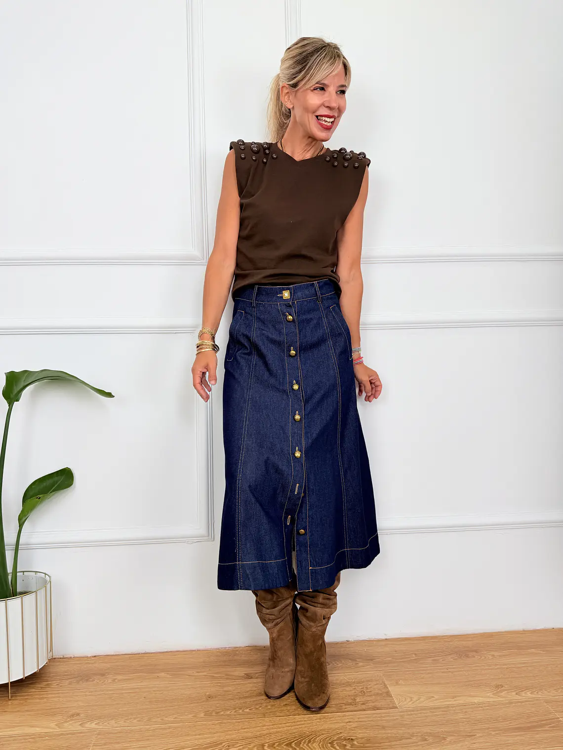 Femme Chic Jean Skirt DL30162 2